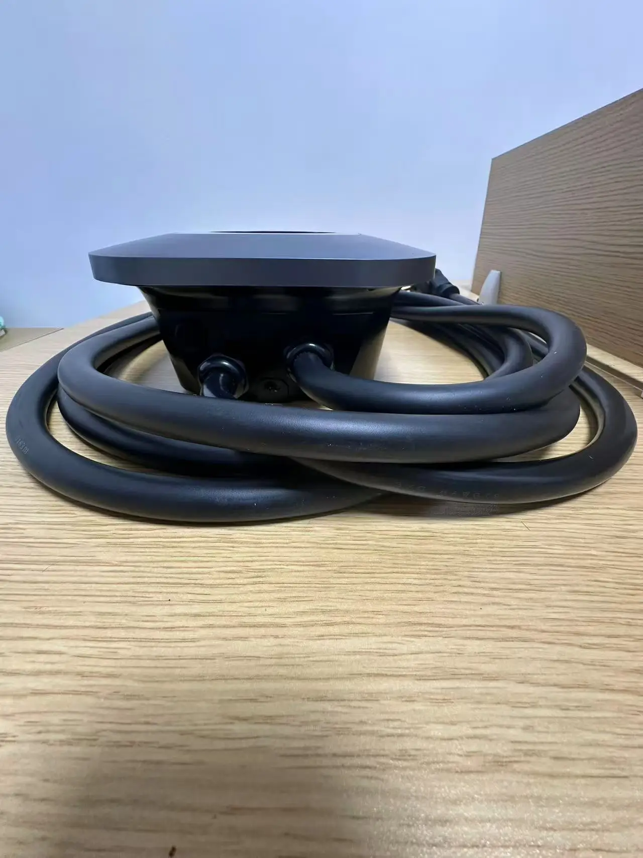 JET Type1 11kw 50A วอลล์บ็อกซ์ - Wallbox Ev บทวิจารณ์และราคา